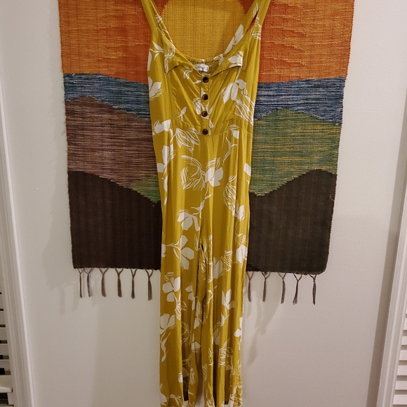 Faithfull the Brand yellow floral jumpsuit - Picture 2 of 7